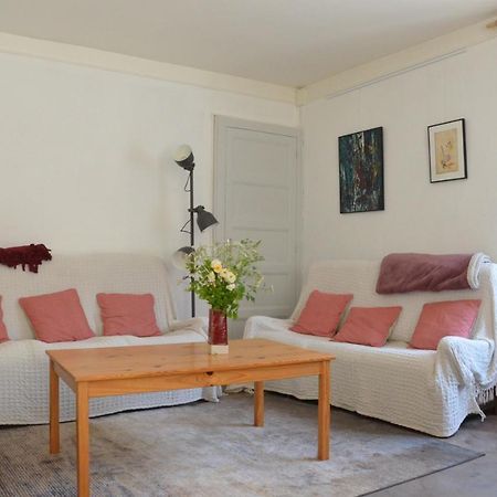 Les Gites Du Passage: La Popote Passenans Extérieur photo
